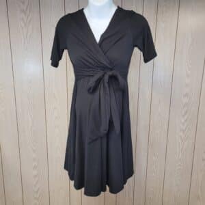 second hand maternity clothes Wisconsin, online maternity clothes, maternity clothes online